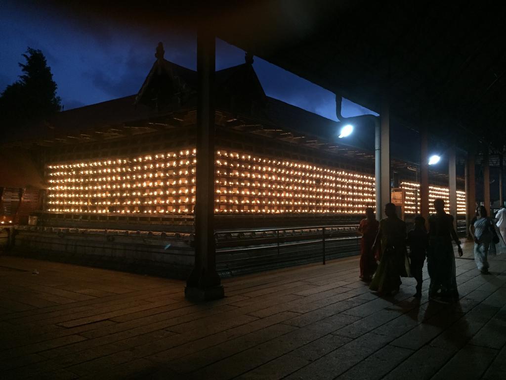 安亚纳家庭旅馆 Alappuzha 外观 照片